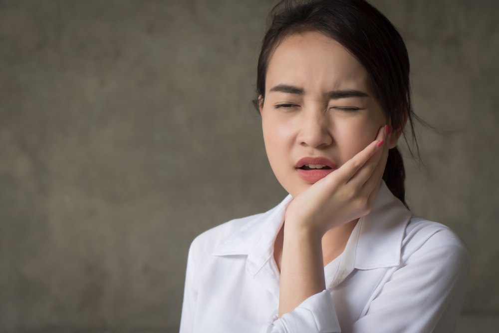 5 أسباب للتنميل في الفم وكيفية علاجه