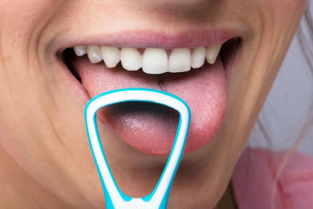 Superare i disturbi della lingua mantenendola pulita, come si fa?