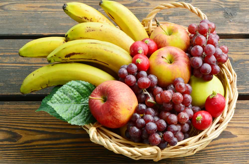 7 tipi di frutta che puoi mangiare quando hai il tifo