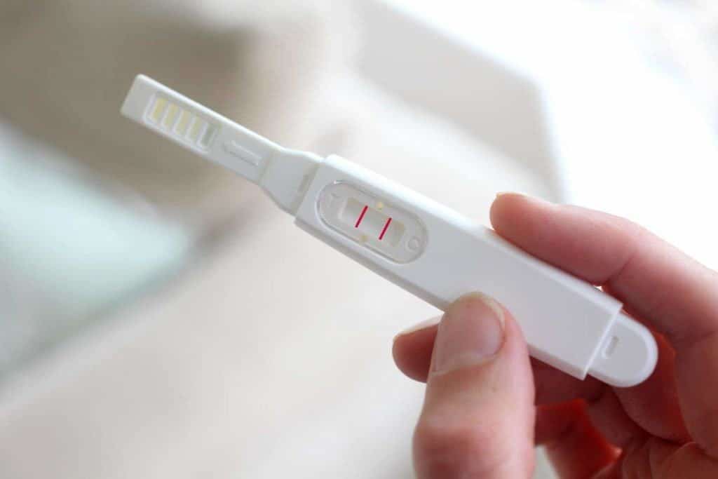 Linee deboli sulla confezione di prova, sono incinta?