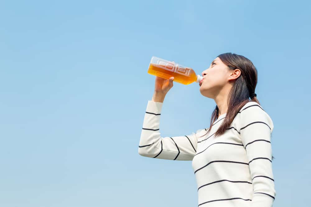 Могат ли напитки за изглаждане на менструация да предотвратят бременност?