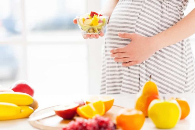 Hamile Kadınlar İçin Günlük C Vitamini İhtiyaçlarının Faydaları ve Dozu