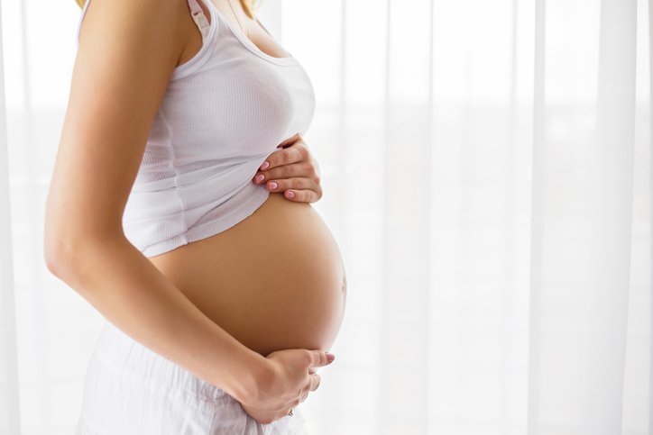 Catatan! Ini adalah 11 perkara yang harus dielakkan semasa wanita hamil masih muda