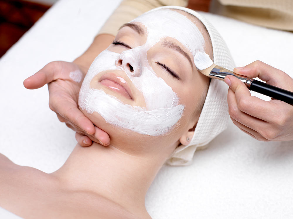 5 причини, поради които не трябва да купувате продукти за избелване на кожата