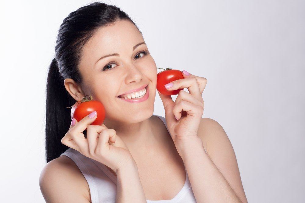 Различни ползи от доматите за красота на кожата на лицето
