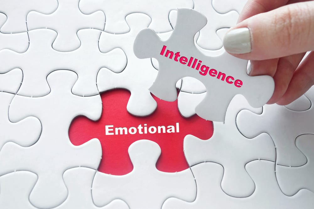 Faedah dan Cara Meningkatkan Kecerdasan Emosi (EQ)
