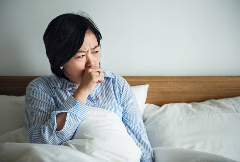 Как да преодолеем кашлица през нощта, която няма да лекува