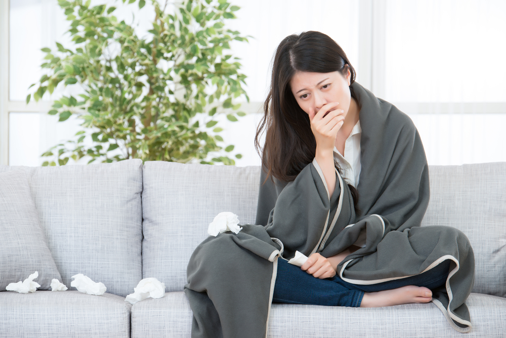 Видове ефективни лекарства за кашлица за облекчаване на суха кашлица и храчки