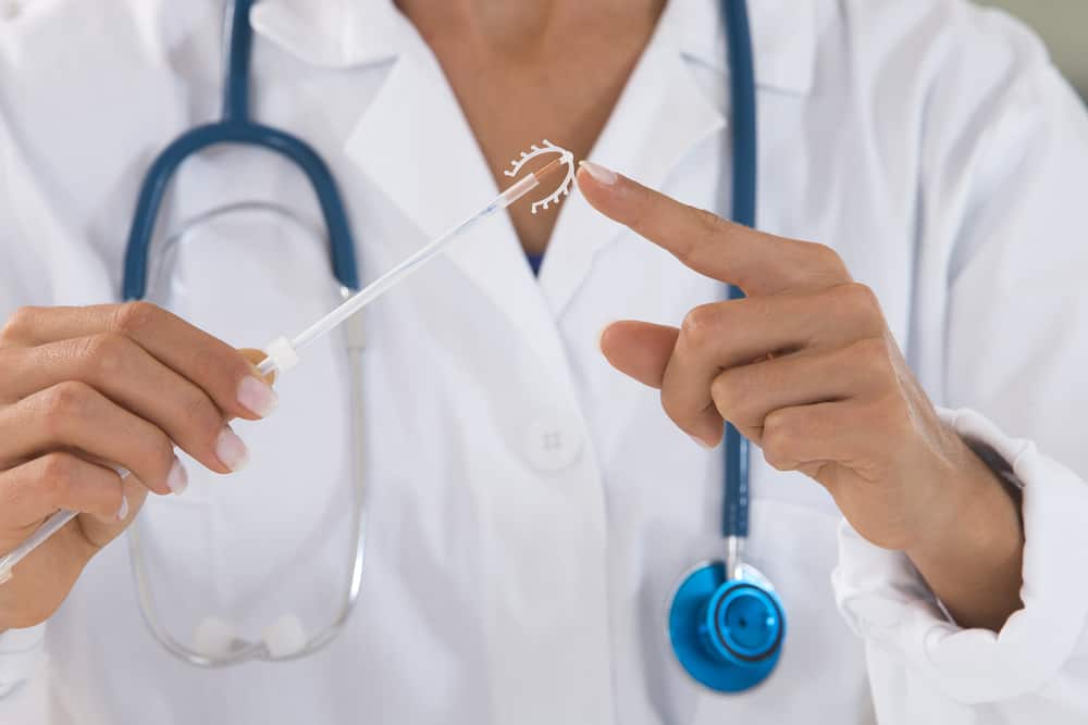 8 Kesan Sampingan IUD yang Perlu Dipertimbangkan