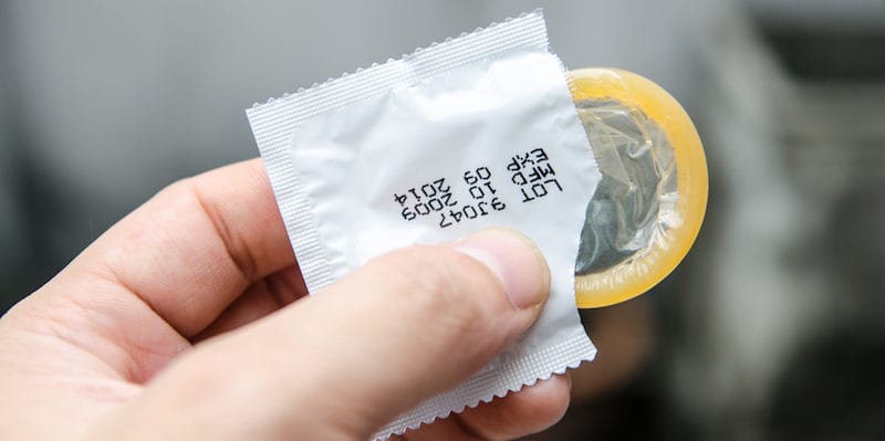 Как да определите подходящия за вас размер на презерватива