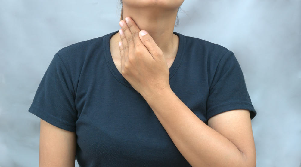 喉頭異常感症は喉に刺痛を引き起こす