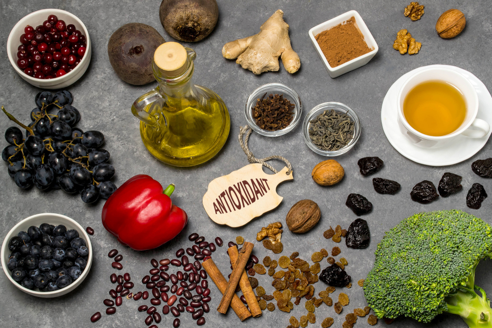 9 Alimenti Fonte di Antiossidanti per Combattere i Radicali Liberi