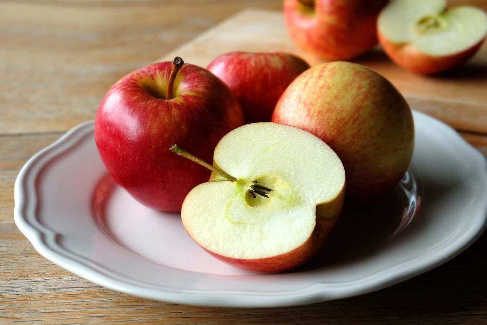 التفاح ، الحلو مع عدد لا يحصى من الفوائد المفاجئة
