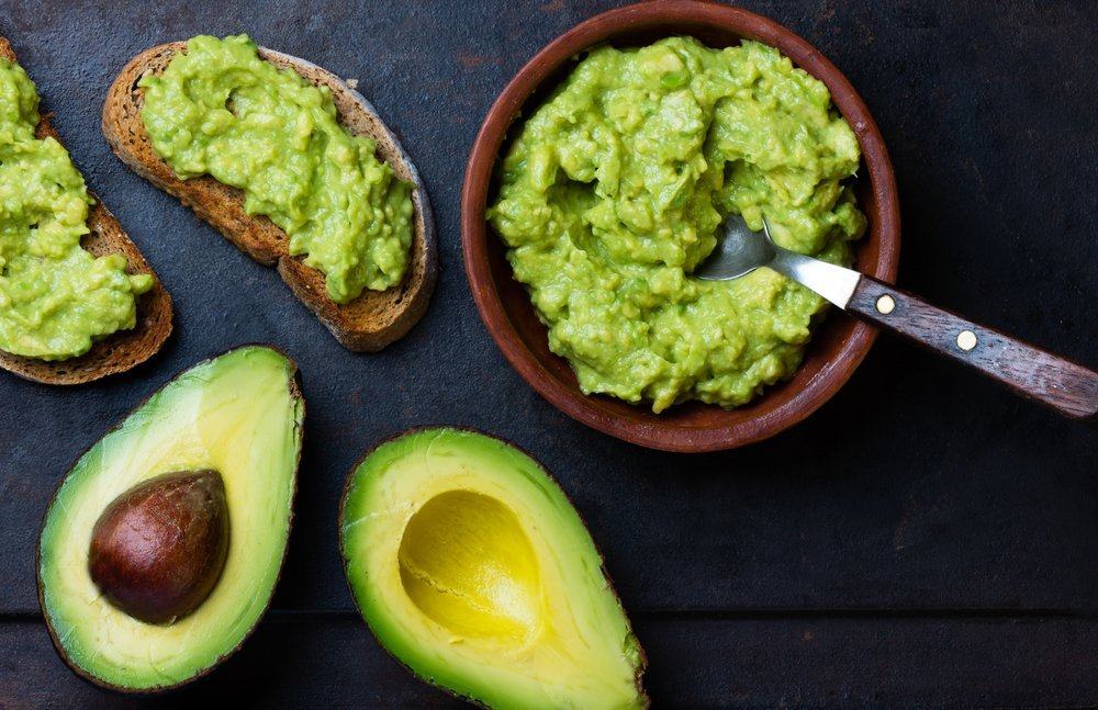 Non solo deliziosi, questi 7 benefici dell'avocado sono interessanti da esplorare più a fondo