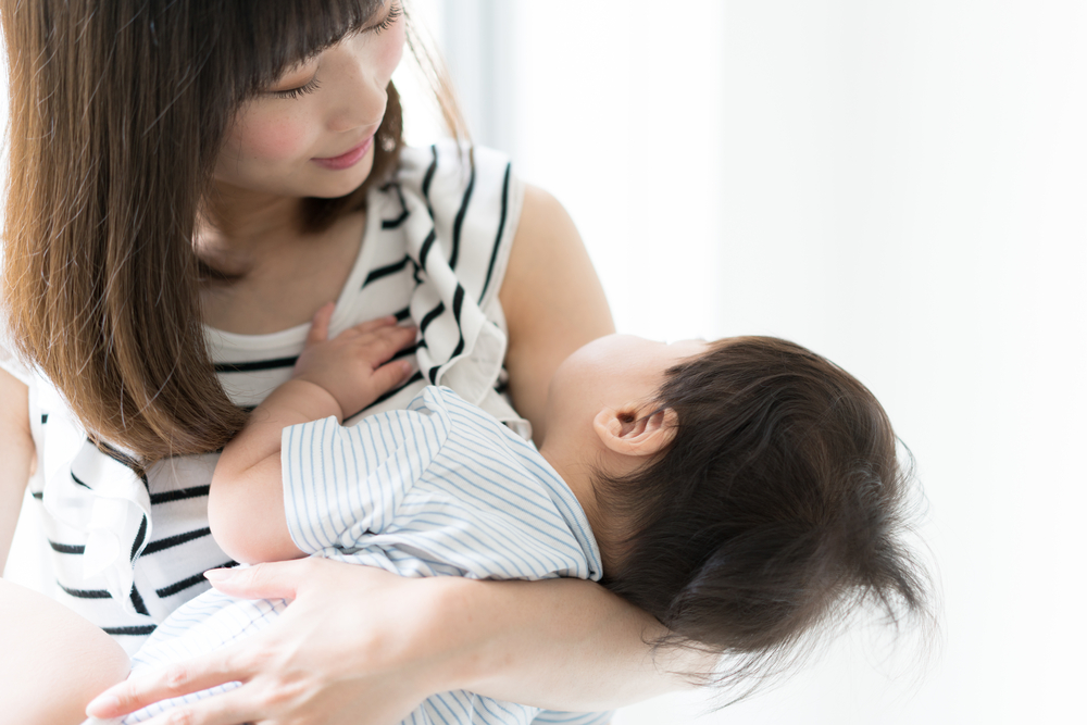 Bayi Mengalami Masalah Tidur dan Selalu Mengusik? Cubalah 4 Usaha Ini untuk Mengatasinya