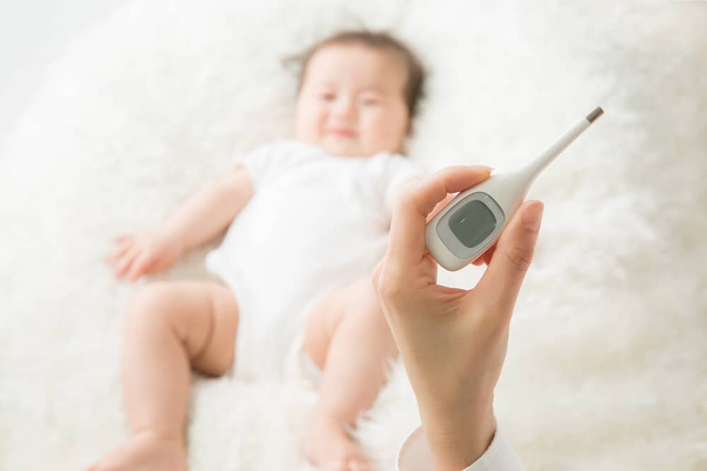 Bebeklerin rektal termometre (anüs yoluyla) kullanması güvenli midir?