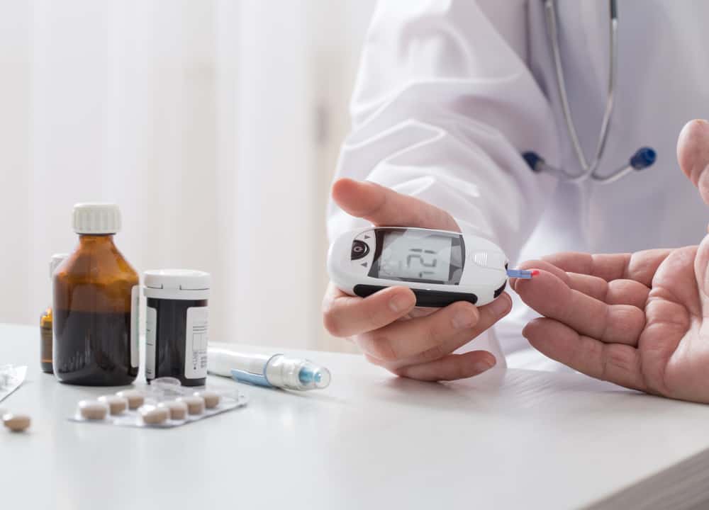 Различен избор на лекарства за диабет, обикновено предписвани от лекари
