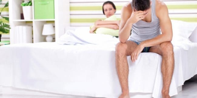Симптомите на гениталния херпес при мъжете, които може да не знаете